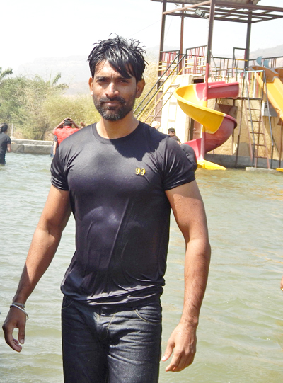 Suresh Lhane