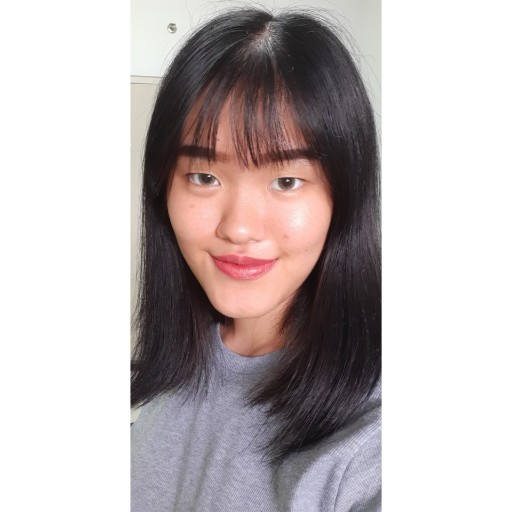 Joyce Lee