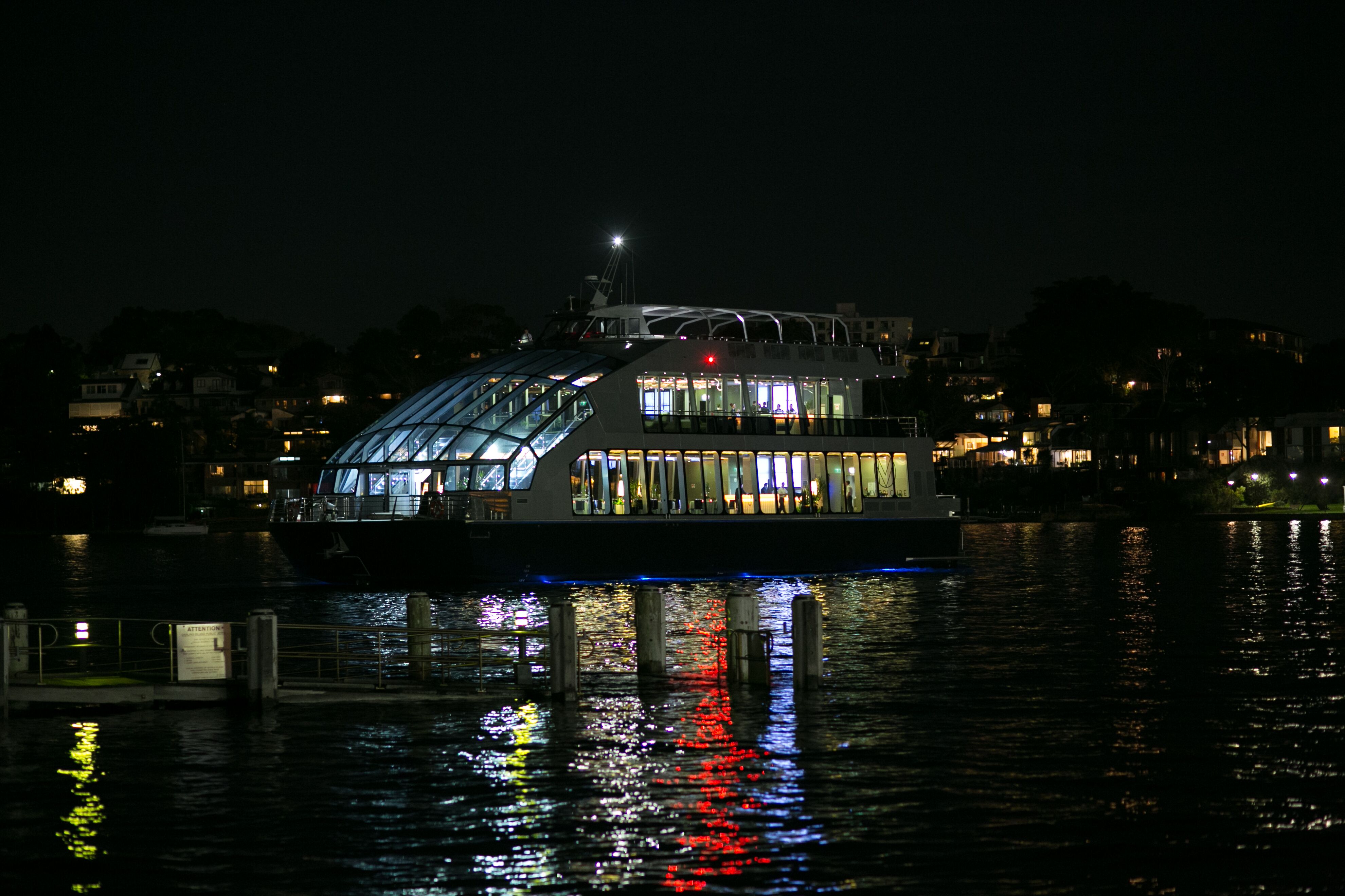 The Sydney Harbour dinner cruises & other dining options