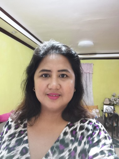 Ria Espiritu