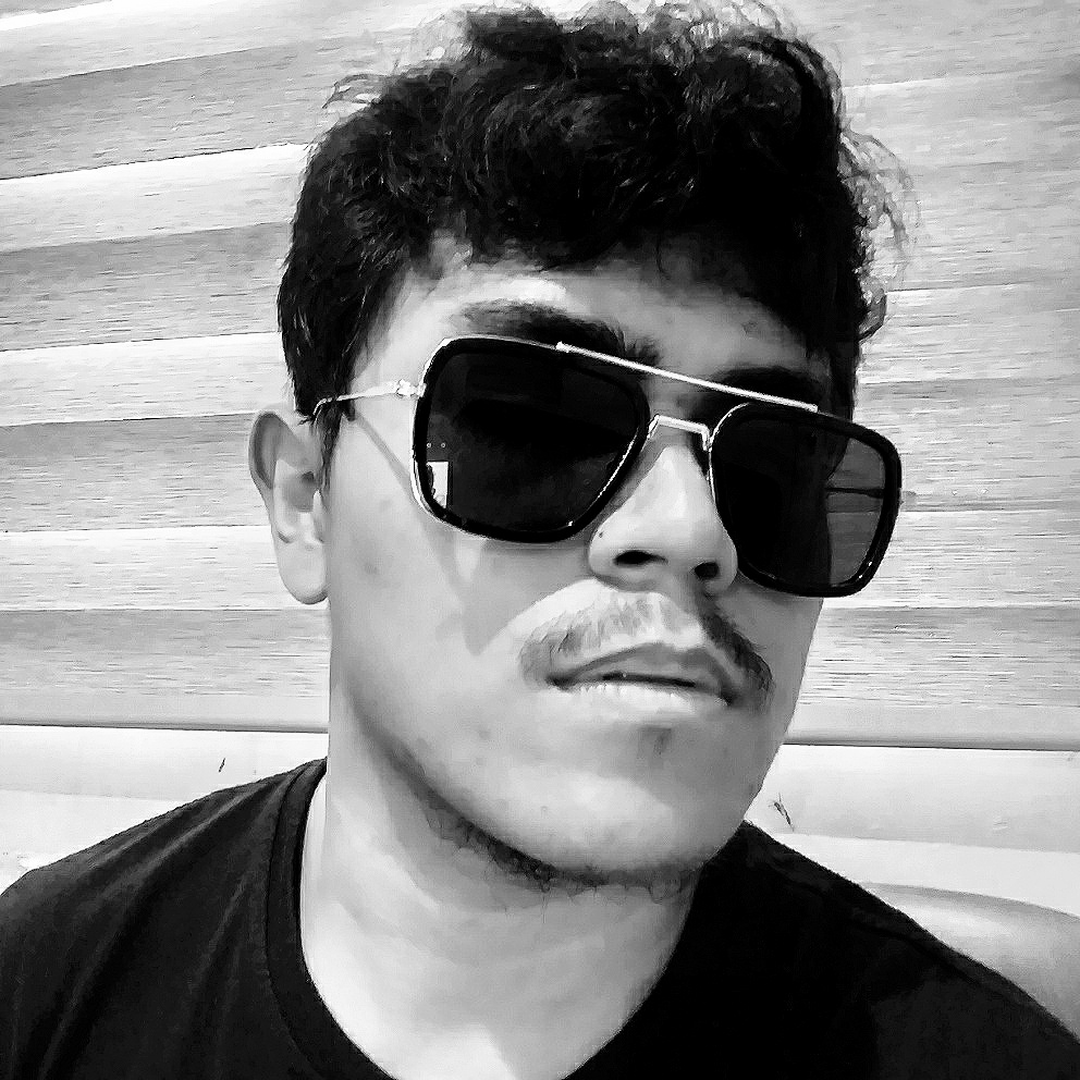 Dexter Baño