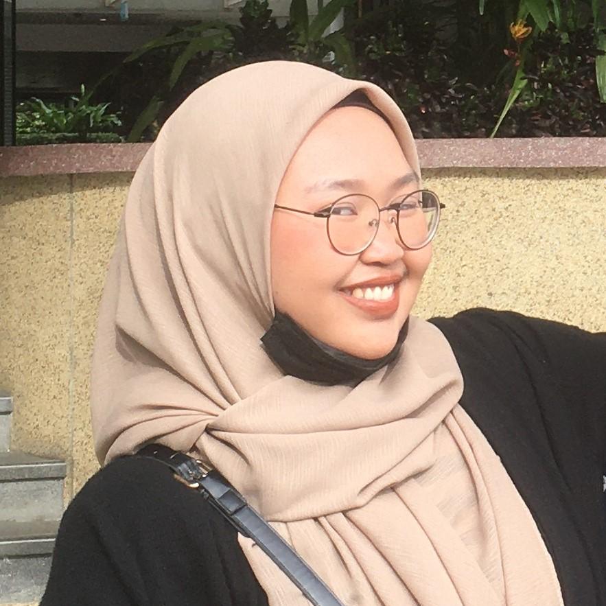 Najwa Izzati
