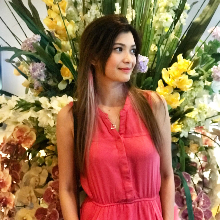 Ell Elina