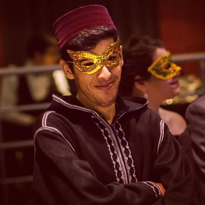 Adil Mania